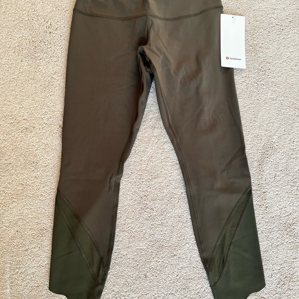 New Lululemon Dark Olive Green Leggings 8